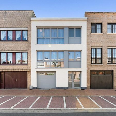Ruime Woning 10P Met Zonnige Tuin & Nabij Strand Blankenberge Exterior photo